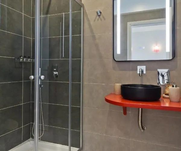 Michaliou Kipos Luxury *