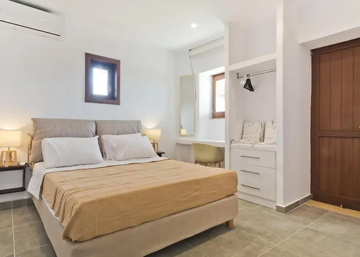 Michaliou Kipos Luxury Vilă *